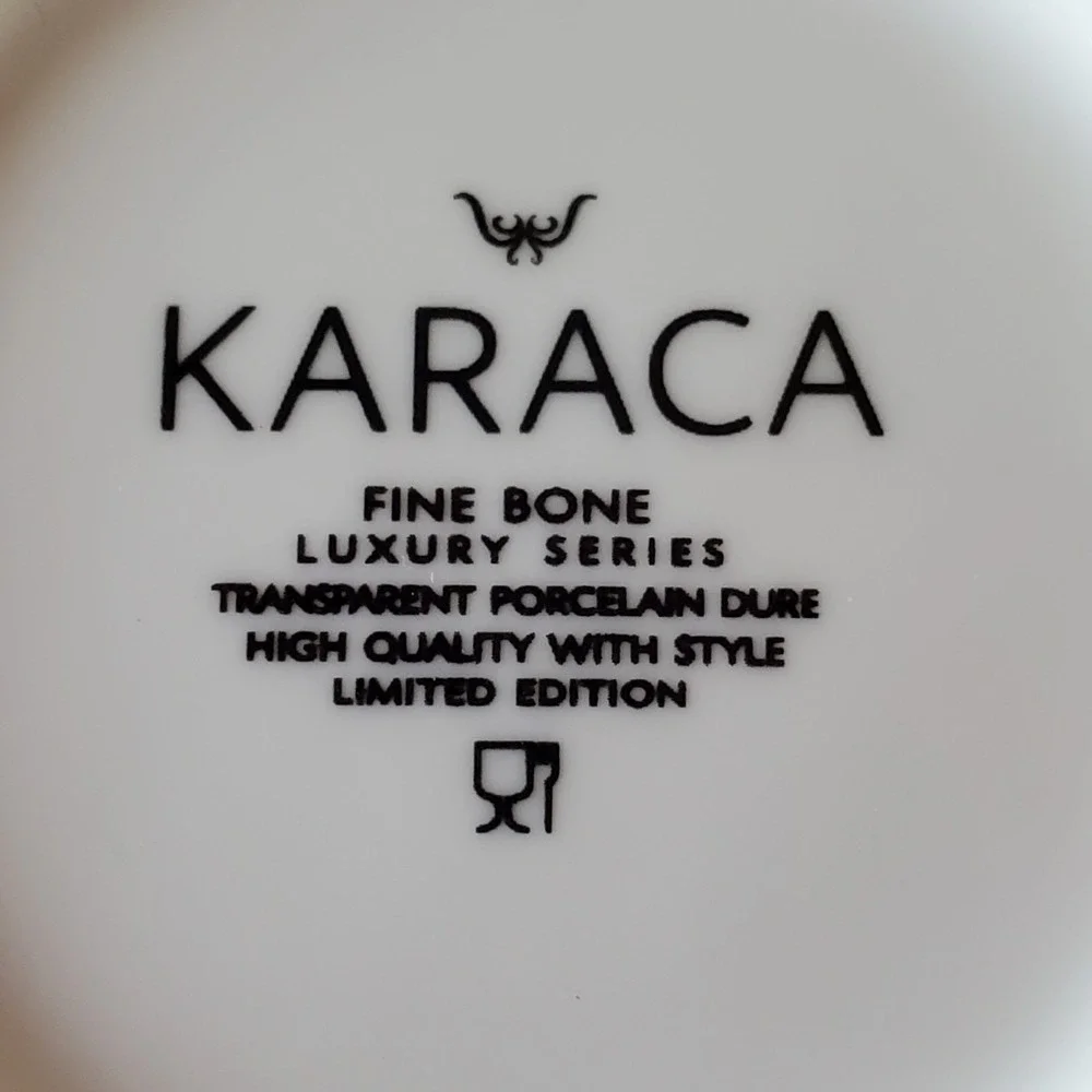 Karaca Fine Bone China Porcelain 6 Saucers Square Pink‎ & White Limited Ed